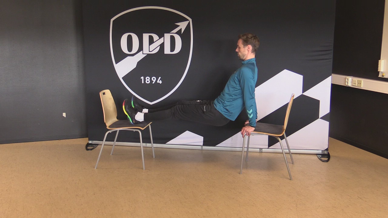 Dips med stol Level 3.MP4
